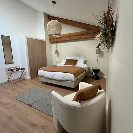 Le Chai Guest house *